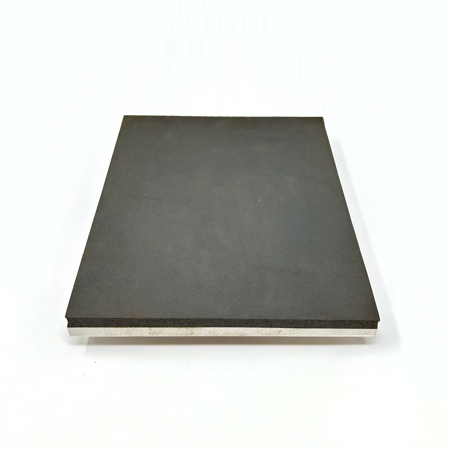 XP7033MCT